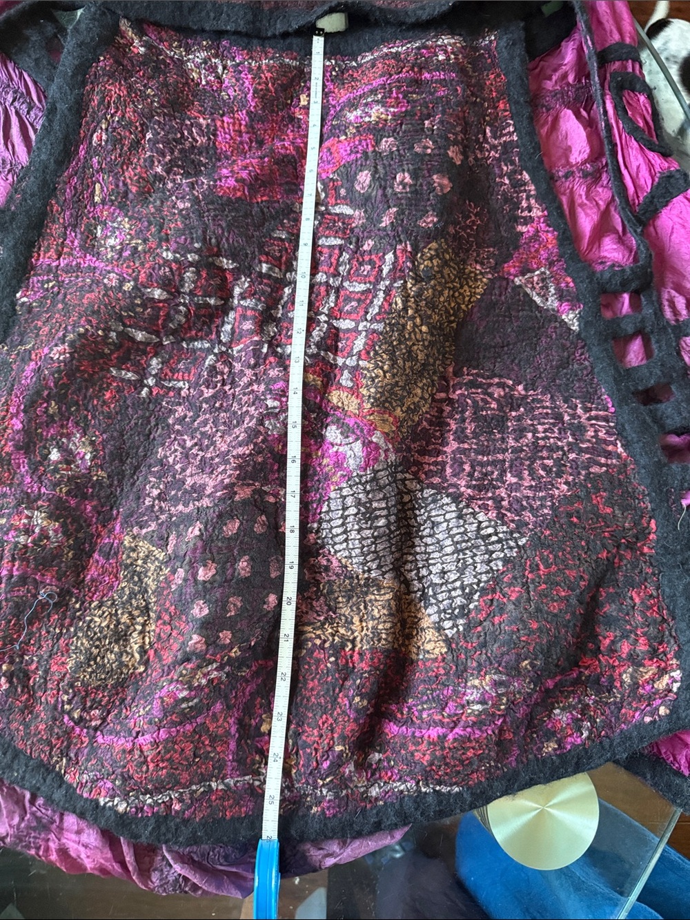 Hand Crafted Pink & Black Hooded Draped Cape 100%Painting silk and 100%wool - Picture 10 of 12